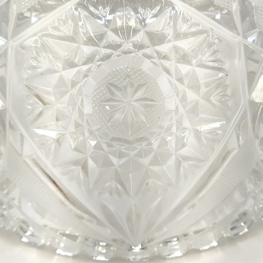 Vintage Pressed Glass Serving Bowl – Cut Glass Starburst & Diamond Pattern